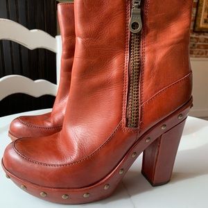Kork Ease Red Bootie